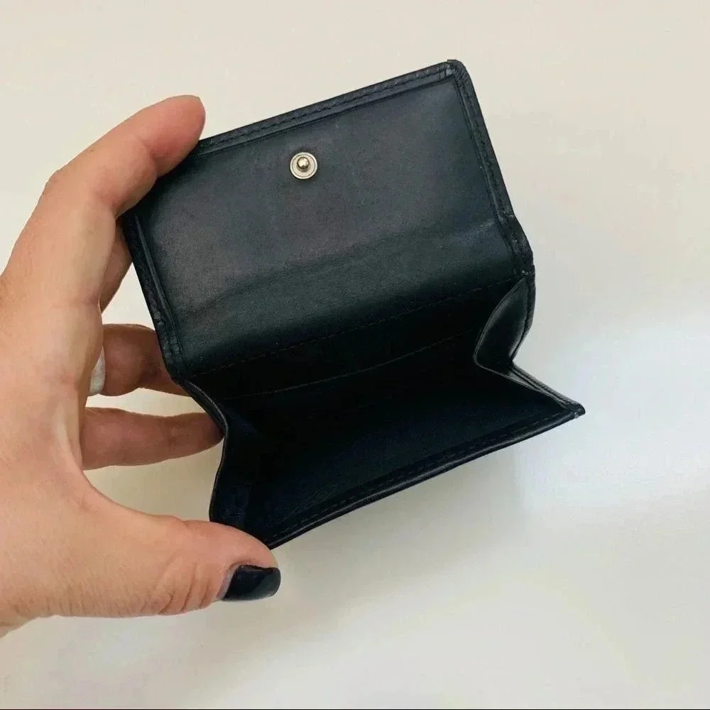 Coach Signature Wallet - Picture 3 of 6
